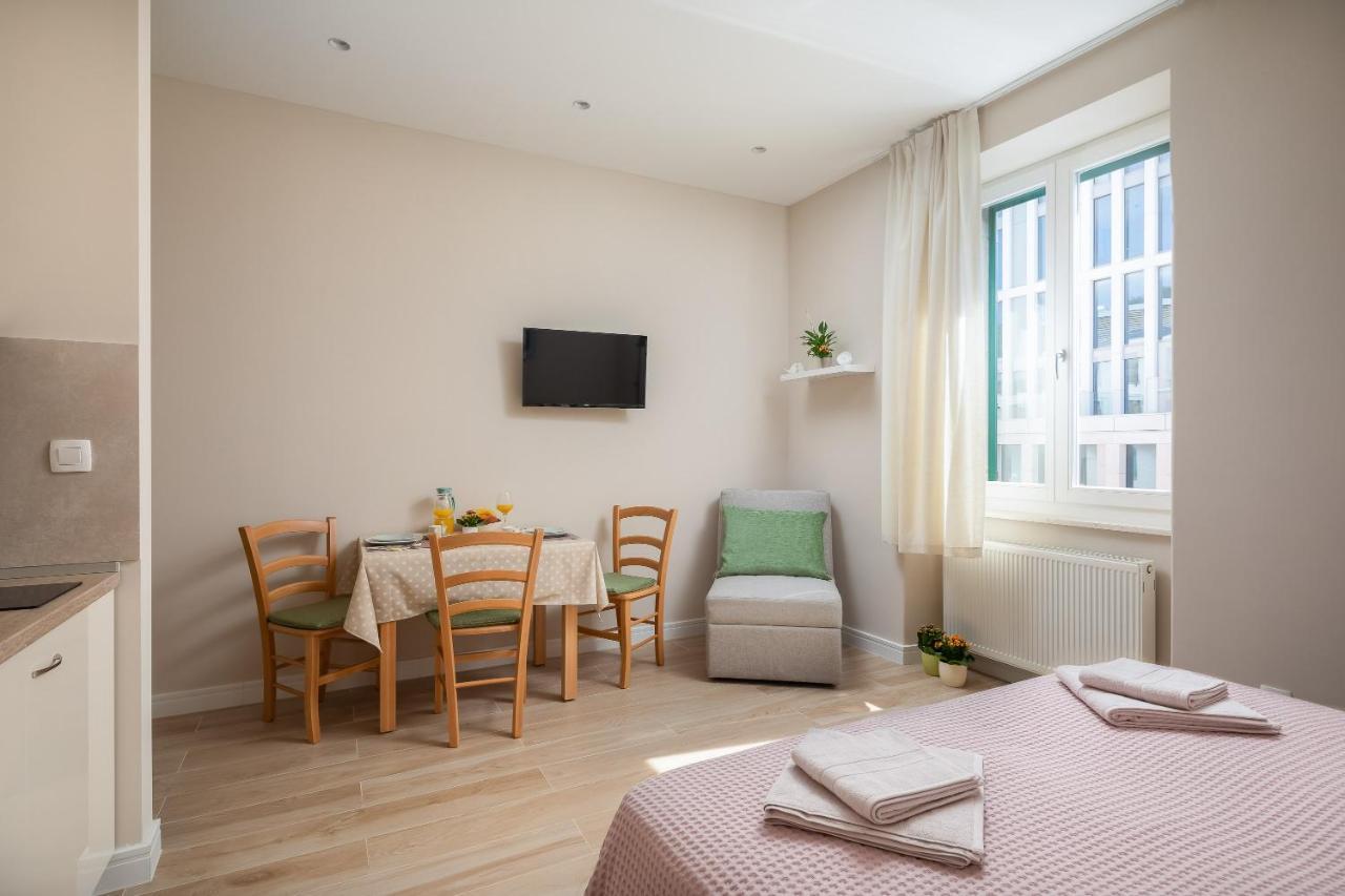Apartment More Σπλιτ Εξωτερικό φωτογραφία